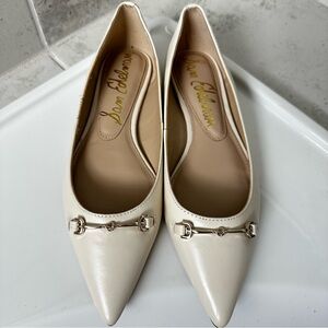 Sam Edelman Ivory Pointed Toe Bit Flats Size 6 Women